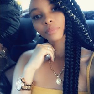 Meet your Posher, Taneshia